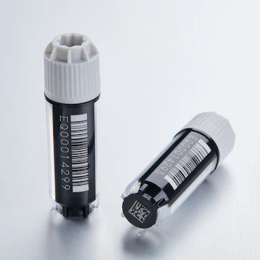艾本德Eppendorf CryoStorage Vial, 2.0 mL, 不含 DNase、RNase、人類 DNA 和內(nèi)毒素；外螺紋，預(yù)先加蓋灰色管蓋，帶 2D SafeCode (DataMa